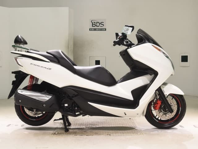 Honda FORZA SIA
