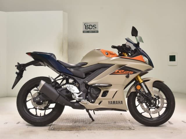 Yamaha YZF-R25A