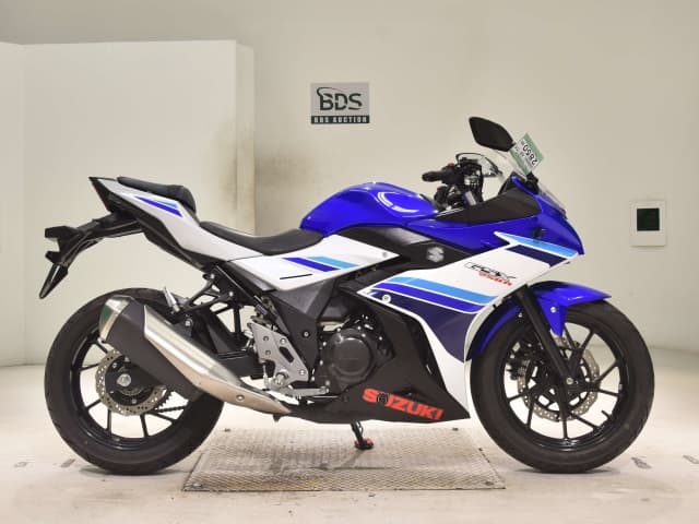 Suzuki GSX250R
