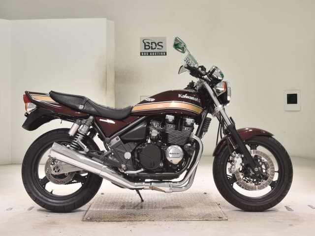 Kawasaki ZEPHYR400KAI