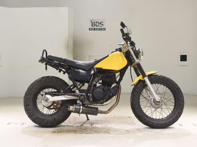Yamaha TW200