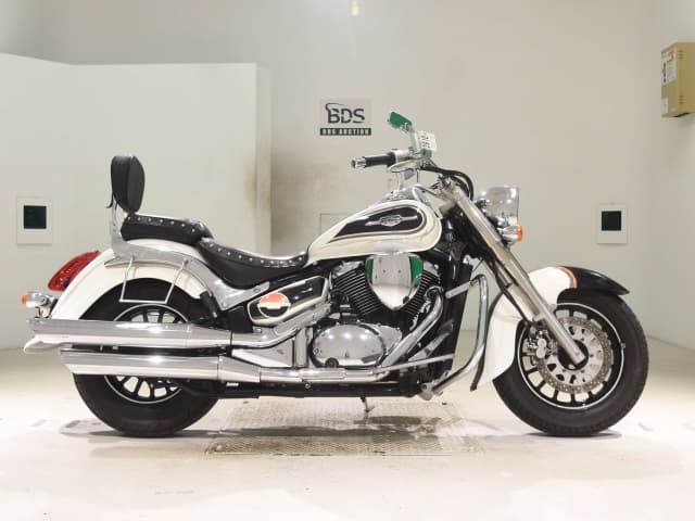 Suzuki INTRUDER400 CLASSIC