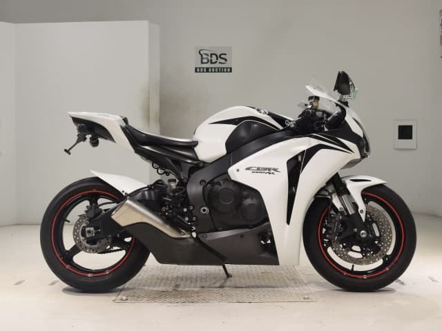 Honda CBR1000RR-2