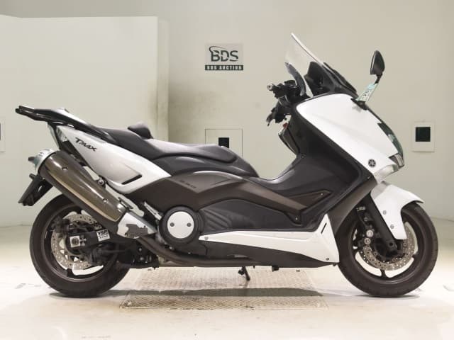 Yamaha T-MAX530