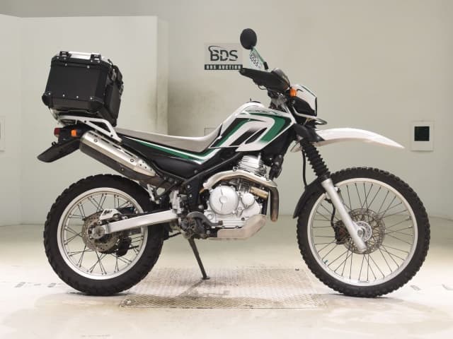 Yamaha SEROW250-2