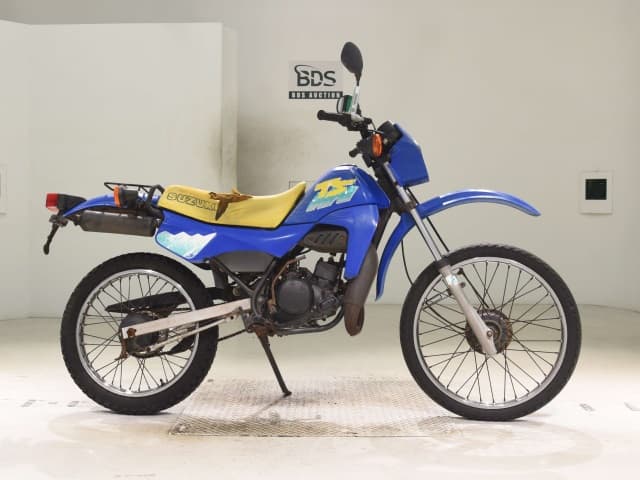 Suzuki TS50
