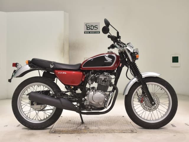 Honda CB223S