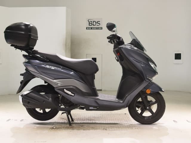 Suzuki BURGMANｽﾄﾘ-ﾄ125EX
