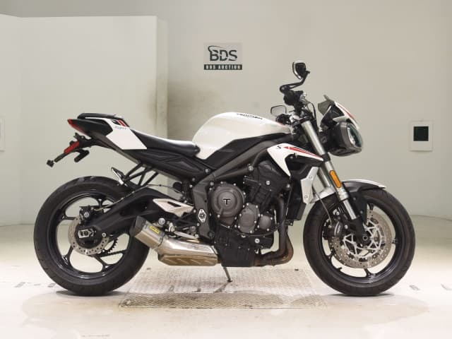 Imported TRIUMPH STREET TRIPLE S
