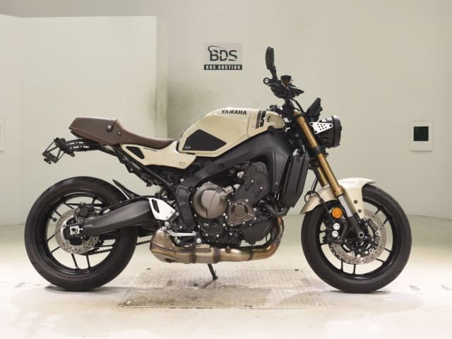 Yamaha XSR900