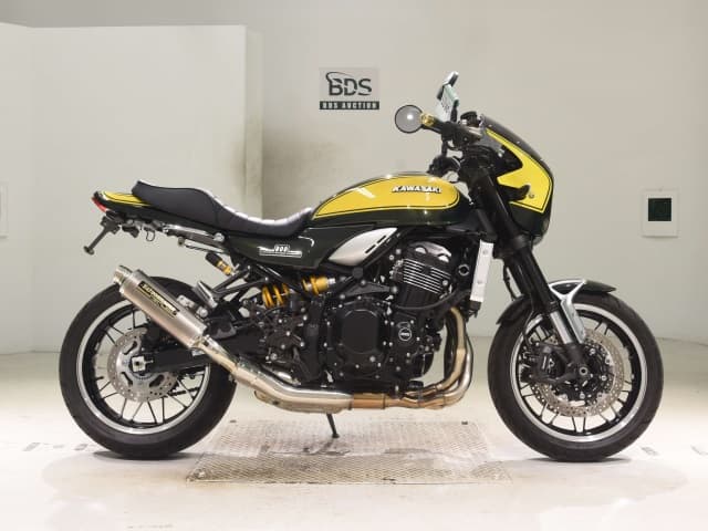Kawasaki Z900RS