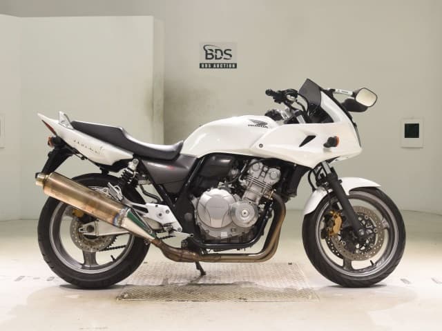 Honda CB400SFV BOL D`OR-2