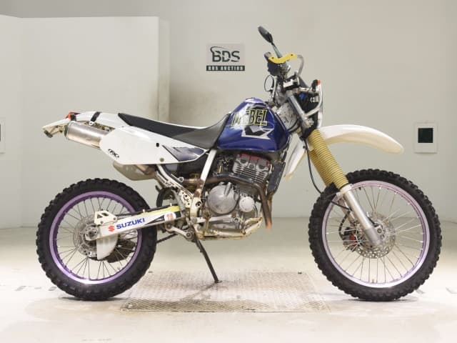 Suzuki DR250XC