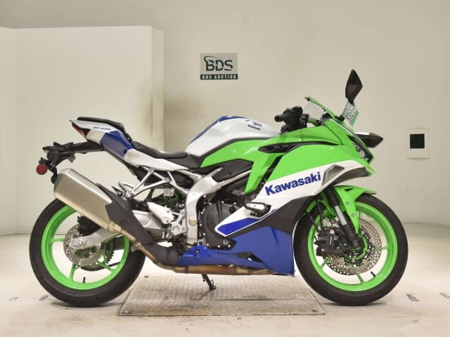 Kawasaki ZX-4RR