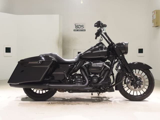 Imported HD. FLHRXS1750