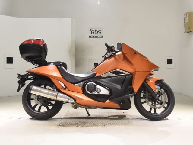 Honda NM4-01