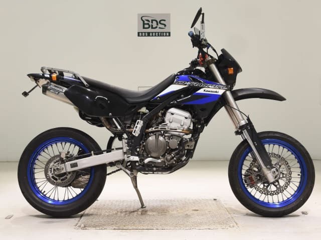 Kawasaki D-TRACKER
