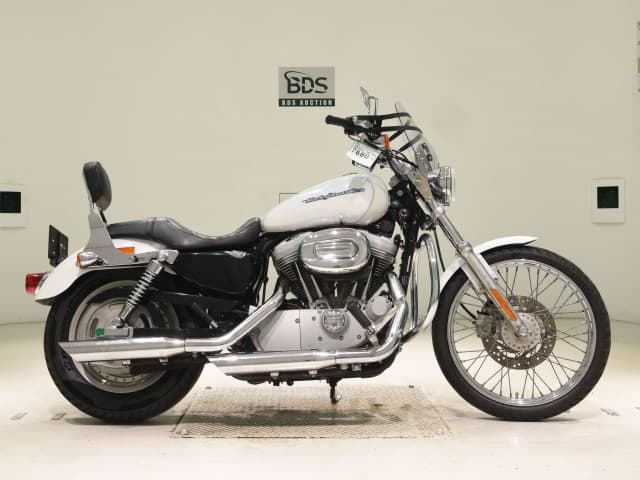 Imported HD. XL883C