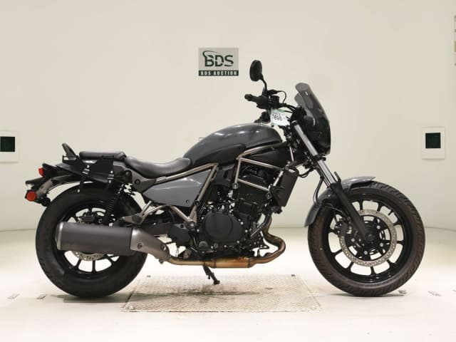 Kawasaki ELIMINATOR400-3