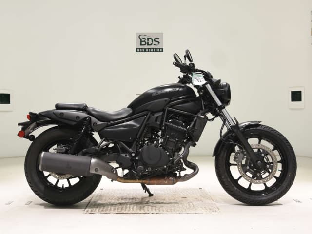 Kawasaki ELIMINATOR400-3
