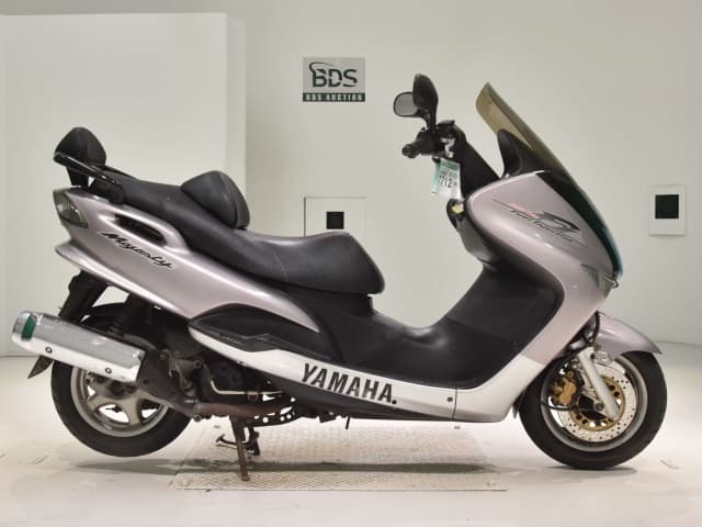 Yamaha MAJESTY125FI