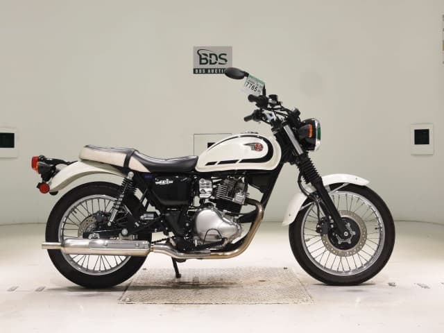 Kawasaki W230