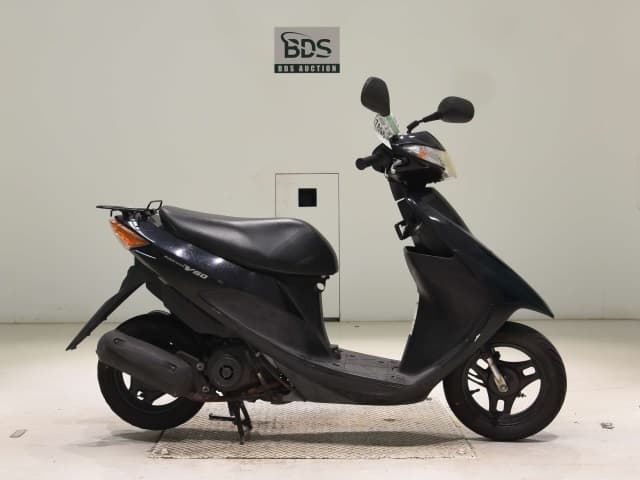 Suzuki ADDRESS V50-2