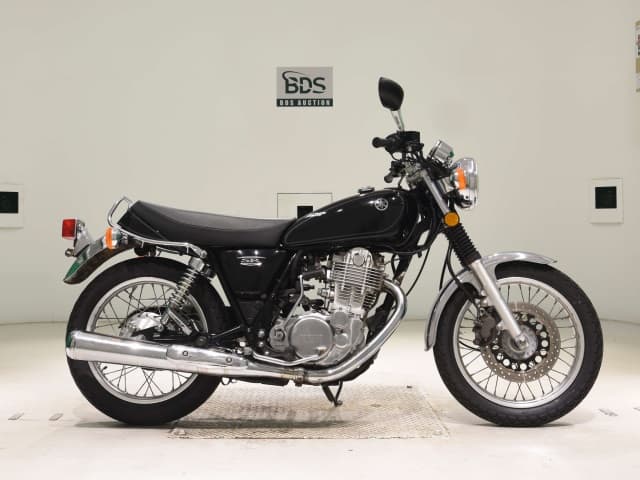 Yamaha SR400-4