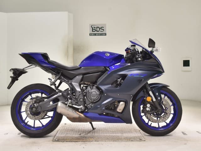 Yamaha YZF-R7-2