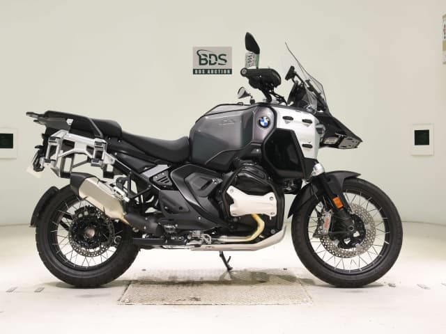 Imported BMWR1300GS ADVENTURE
