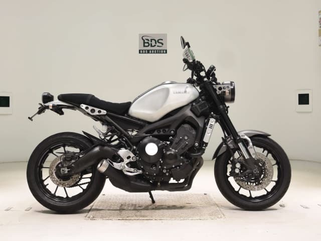 Yamaha XSR900