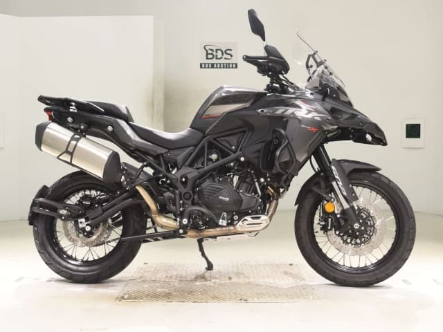 Imported BENELLI TRK502X