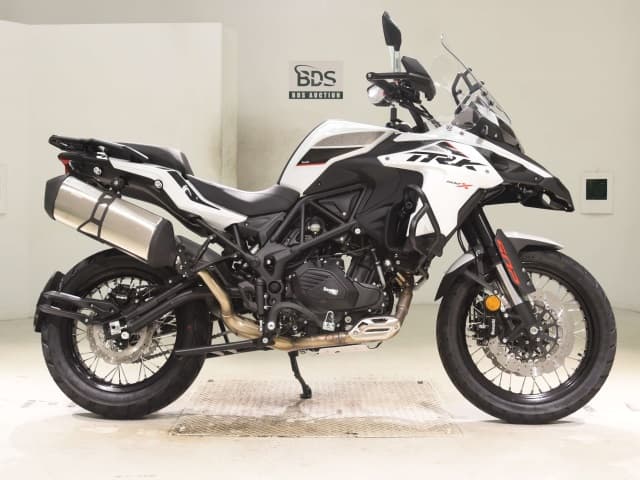 Imported BENELLI TRK502X