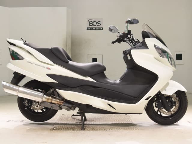 Suzuki SKYWAVE250S-3