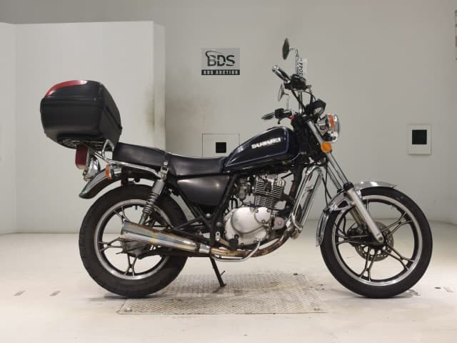 Suzuki GN125H