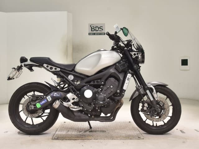 Yamaha XSR900