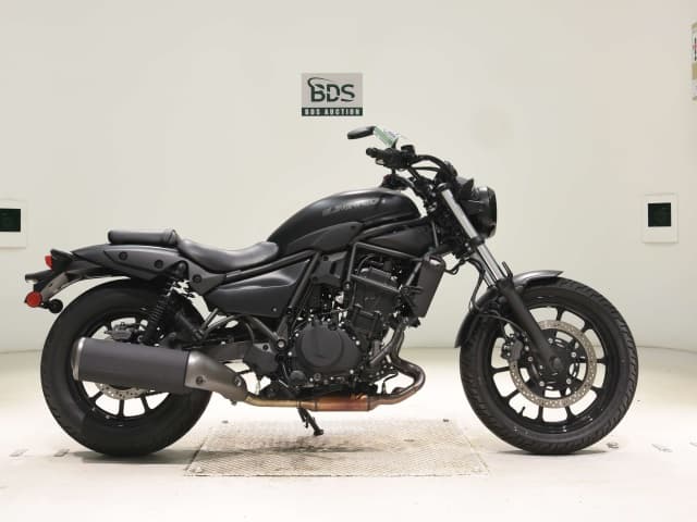 Kawasaki ELIMINATOR400-3