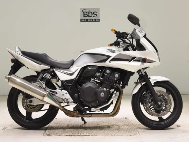 Honda CB400SFVA BOL D`OR