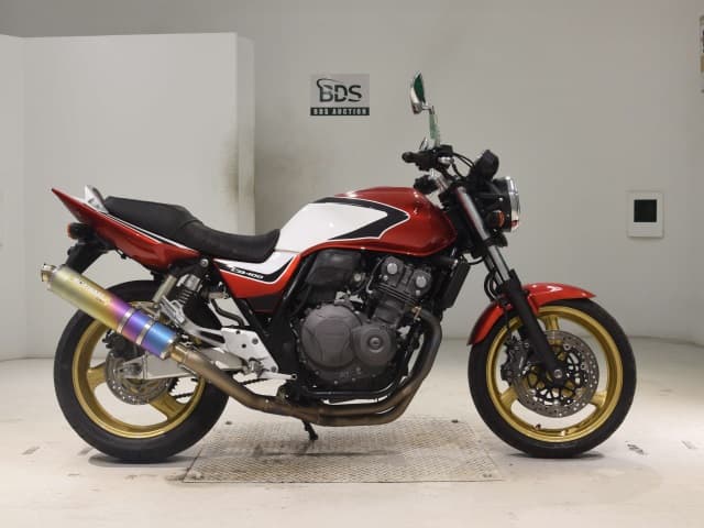 Honda CB400SFV-4
