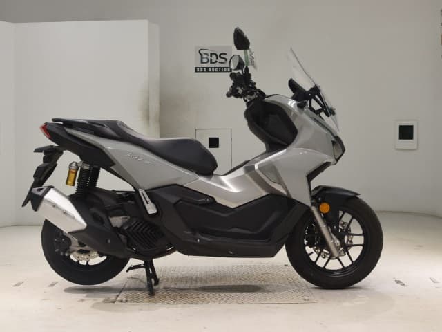 Honda ADV160