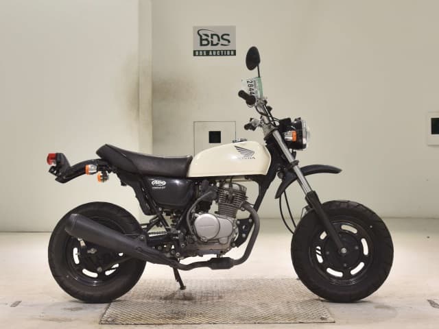Honda APE50