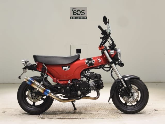 Honda DAX125