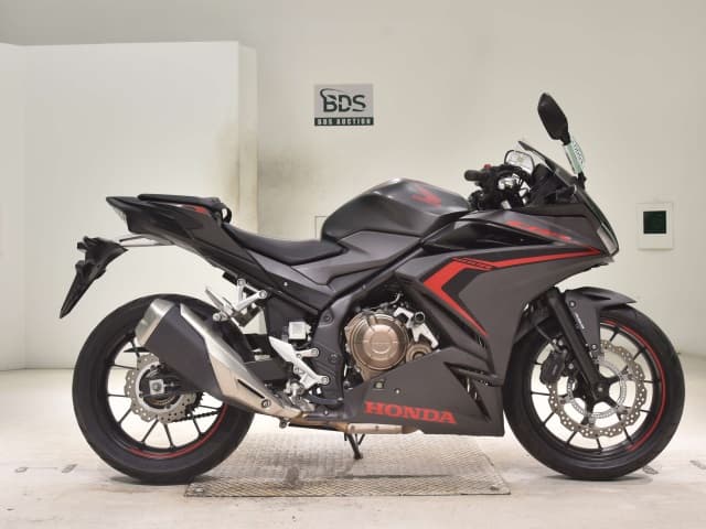 Honda CBR400R-2