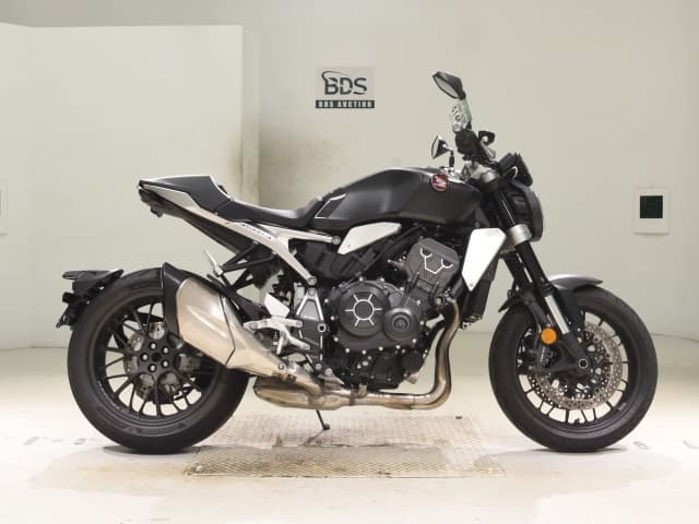 Honda CB1000R-2