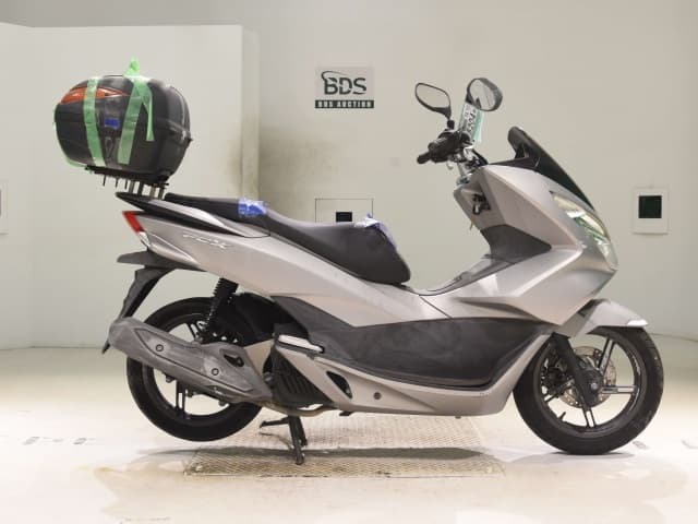 Honda PCX125-2