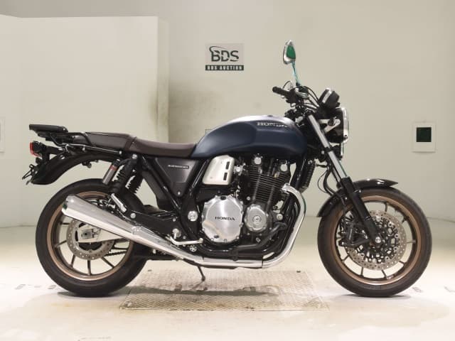Honda CB1100RS