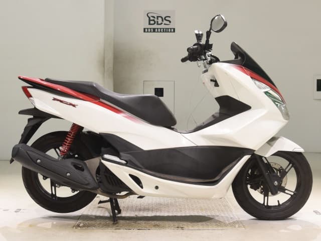 Honda PCX125-2