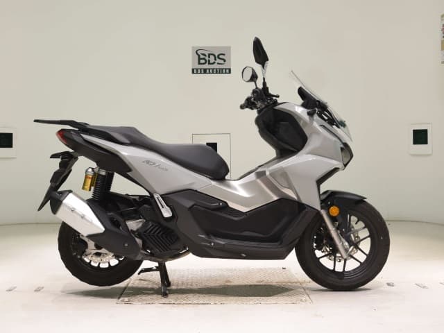 Honda ADV160