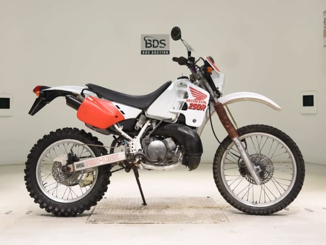 Honda CRM250R-1