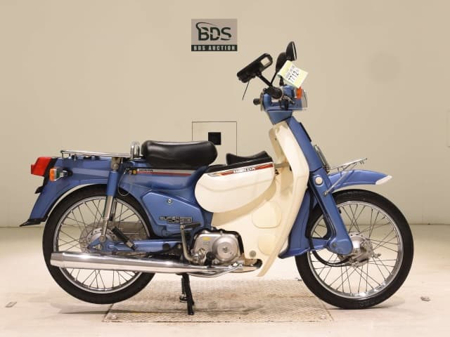 Honda C90